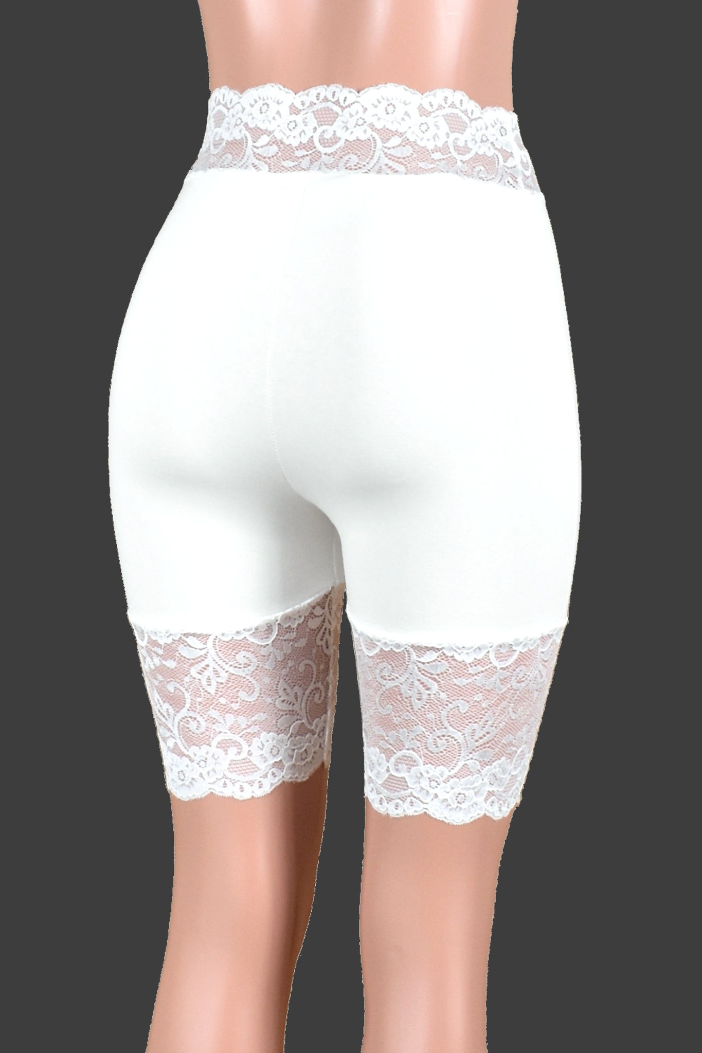 Highwaist Cheeky Shorts in Stretch Spandex with Lips Patch